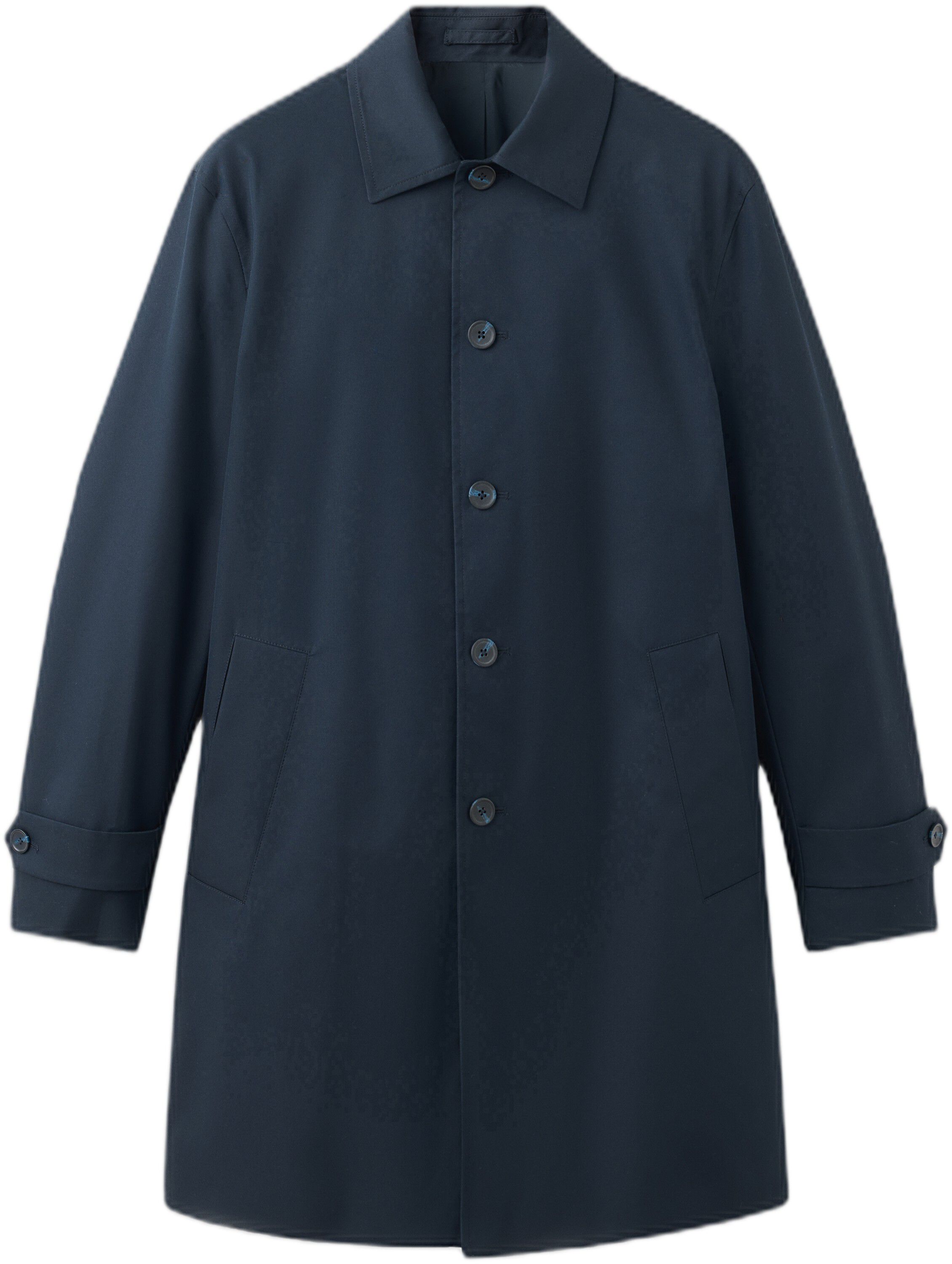 Water-repellent gabardine with pock