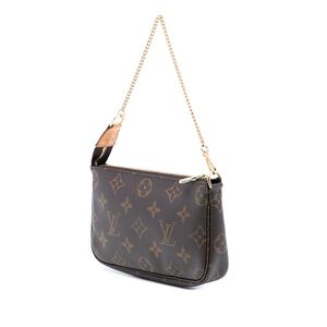 Louis Vuitton Pochette Accessoires