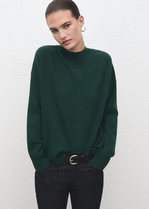 Ribbed turtleneck sweater