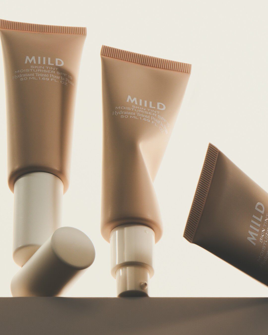 Skin Tint Moisturiser SPF 15 01 Sof