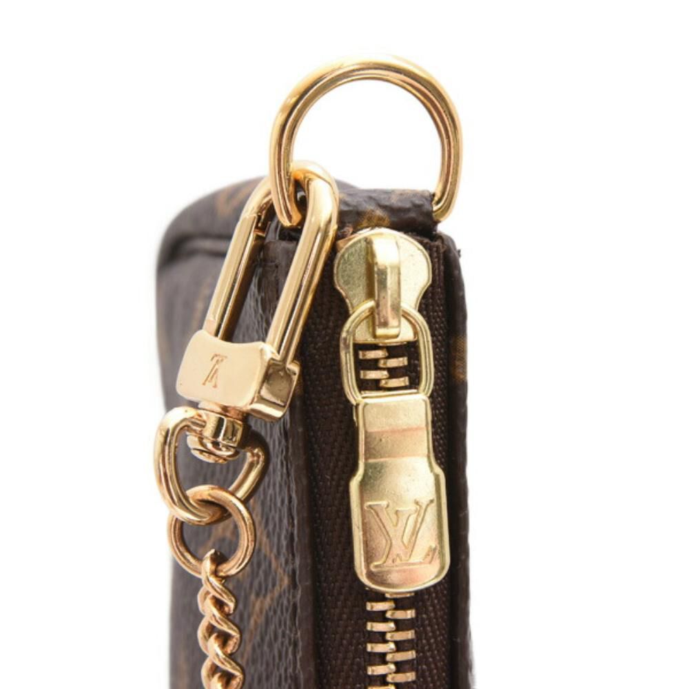 Louis Vuitton Pochette Accessoires