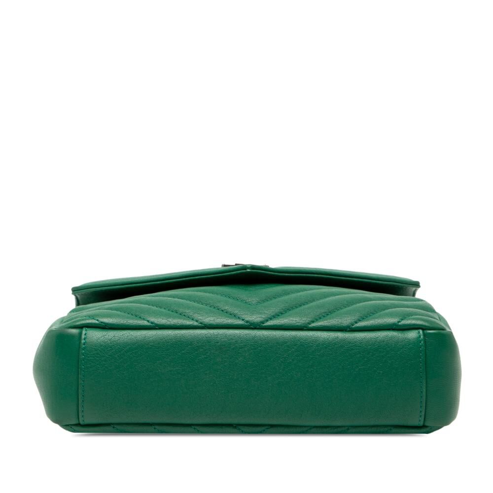 Yves Saint Laurent Shoulder Bag