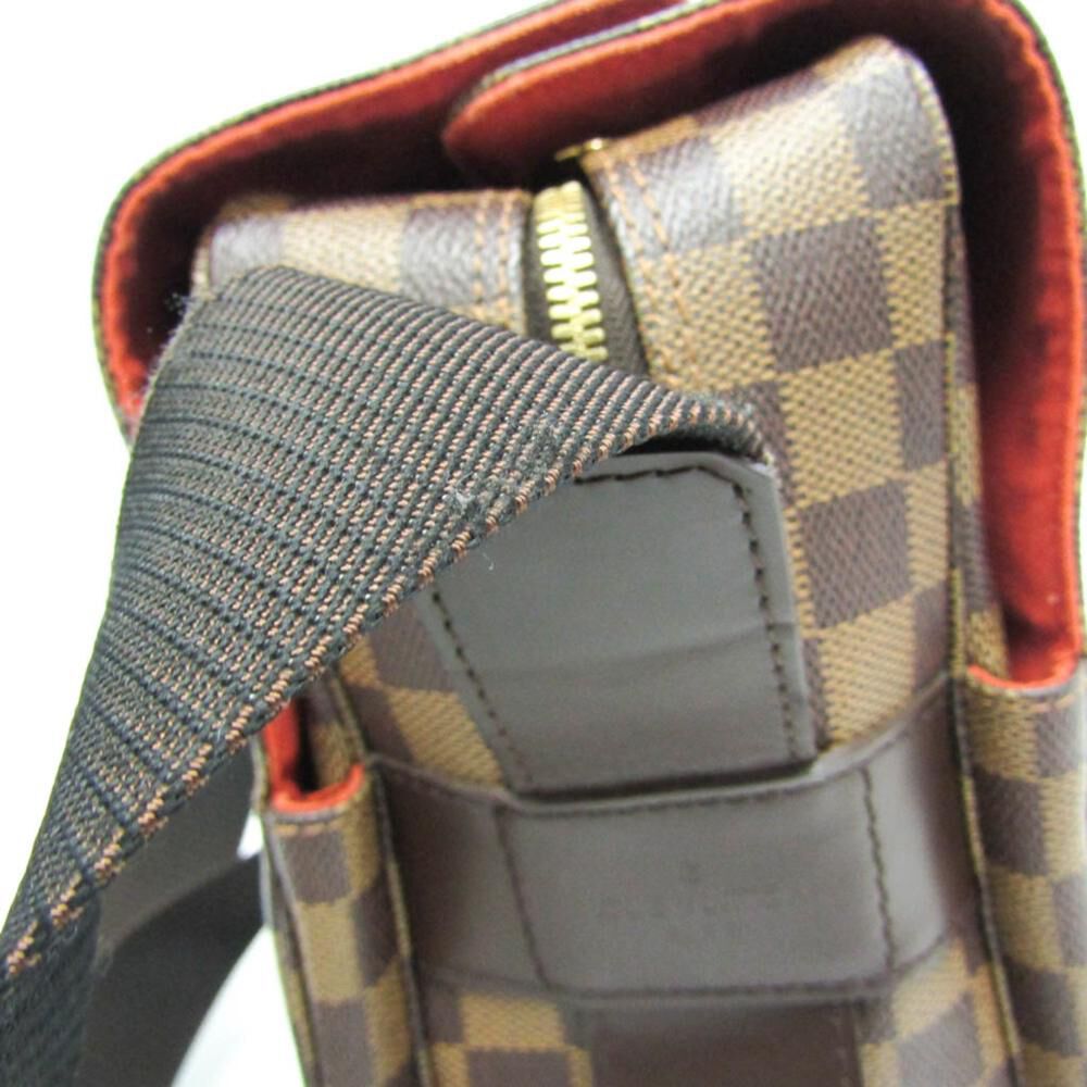 Louis Vuitton Shoulder Bags