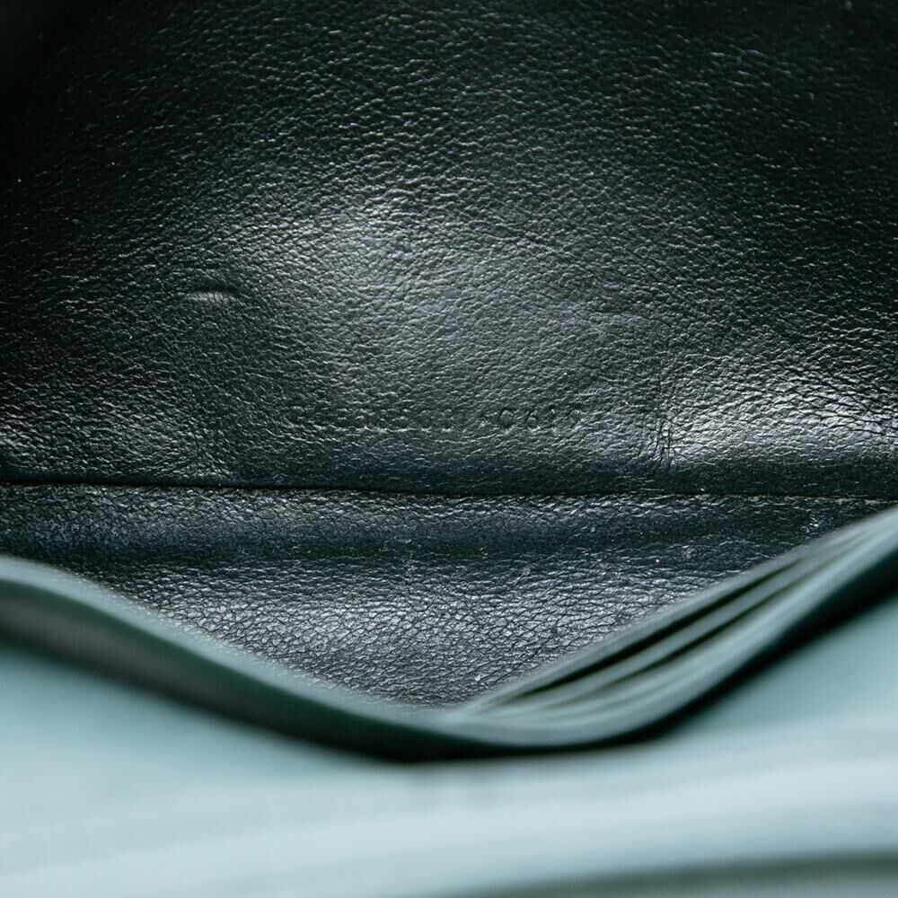 Yves Saint Laurent Shoulder Bag
