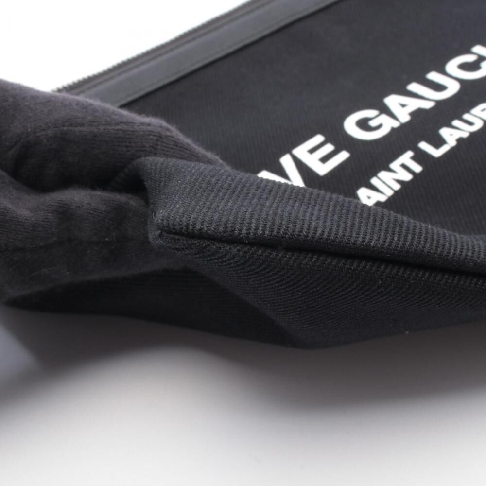 Yves Saint Laurent Clutch