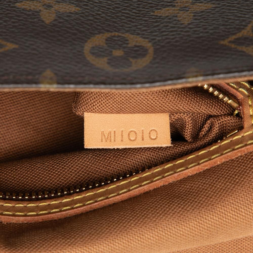 Louis Vuitton Looping