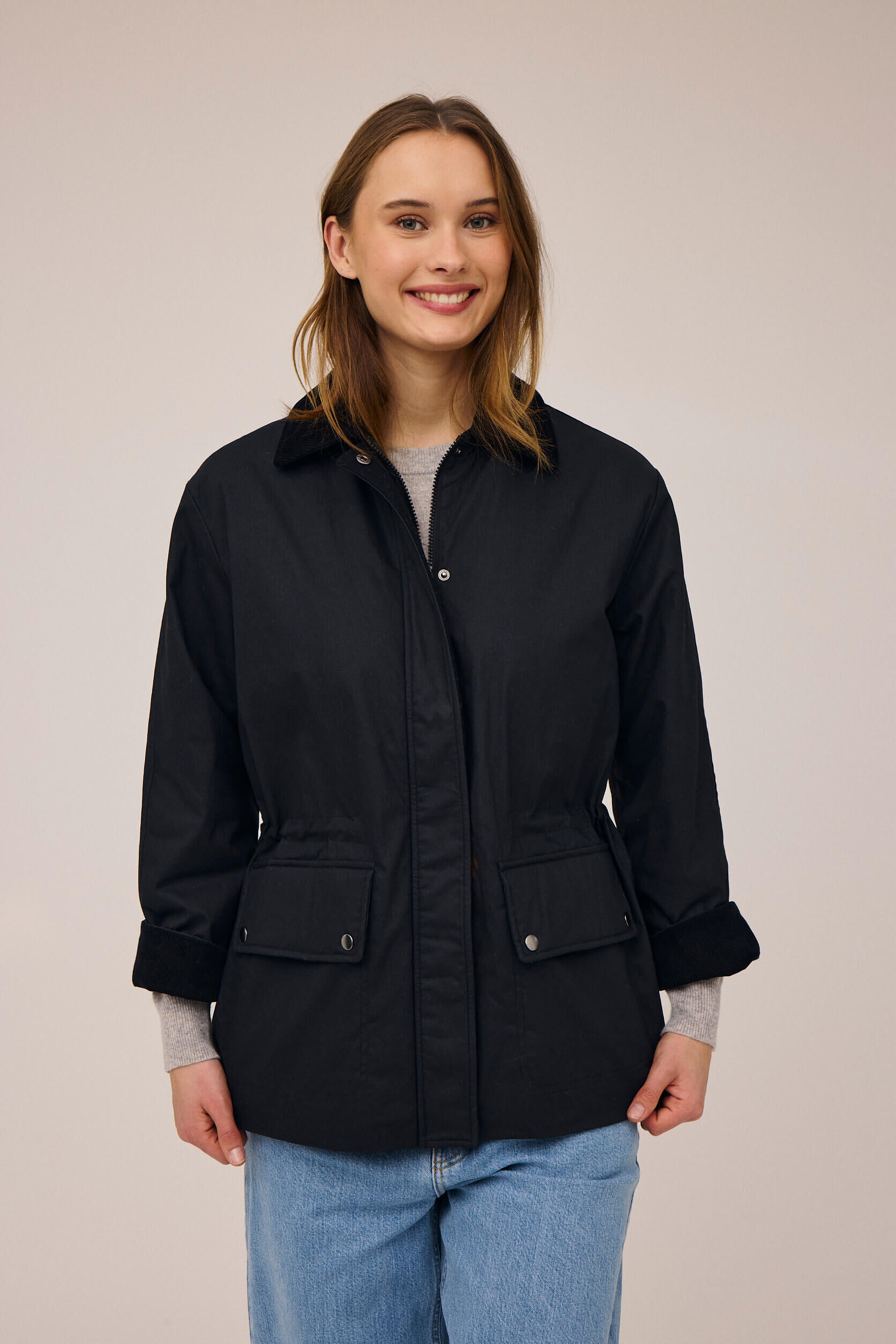 Emmy 2 coated jakke med fl&oslash;jlskanter - GRS