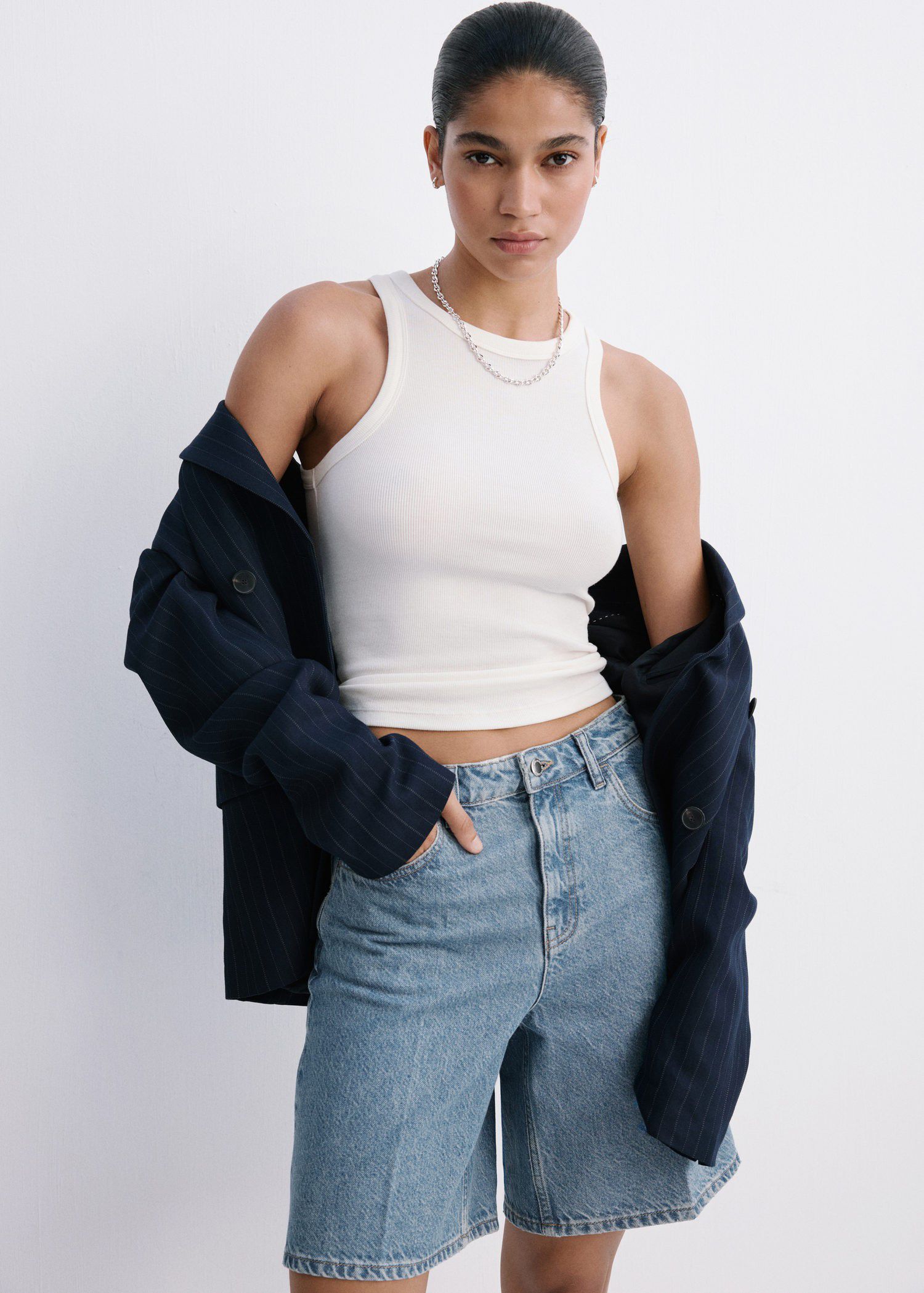 High-waist straight-fit denim short