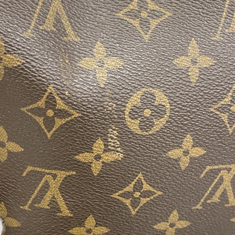 Louis Vuitton Shoulder Bags