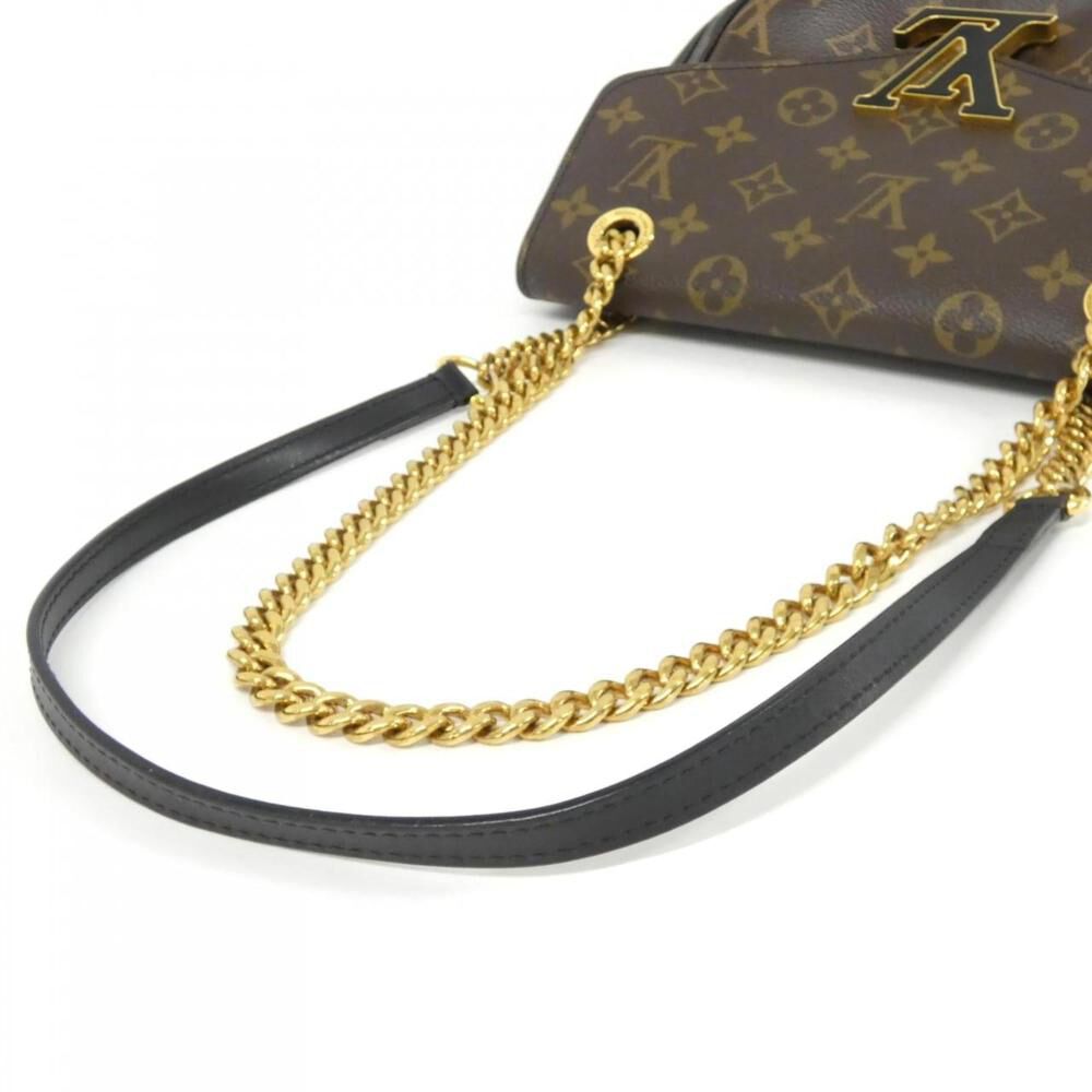Louis Vuitton Shoulder Bags