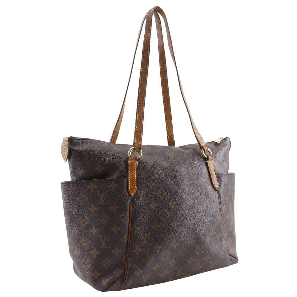Louis Vuitton Totally