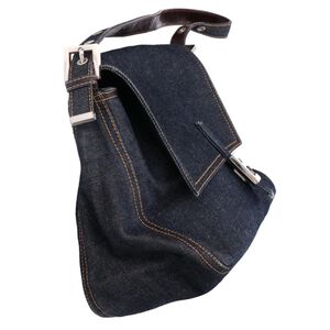 Fendi Baguette Mamma