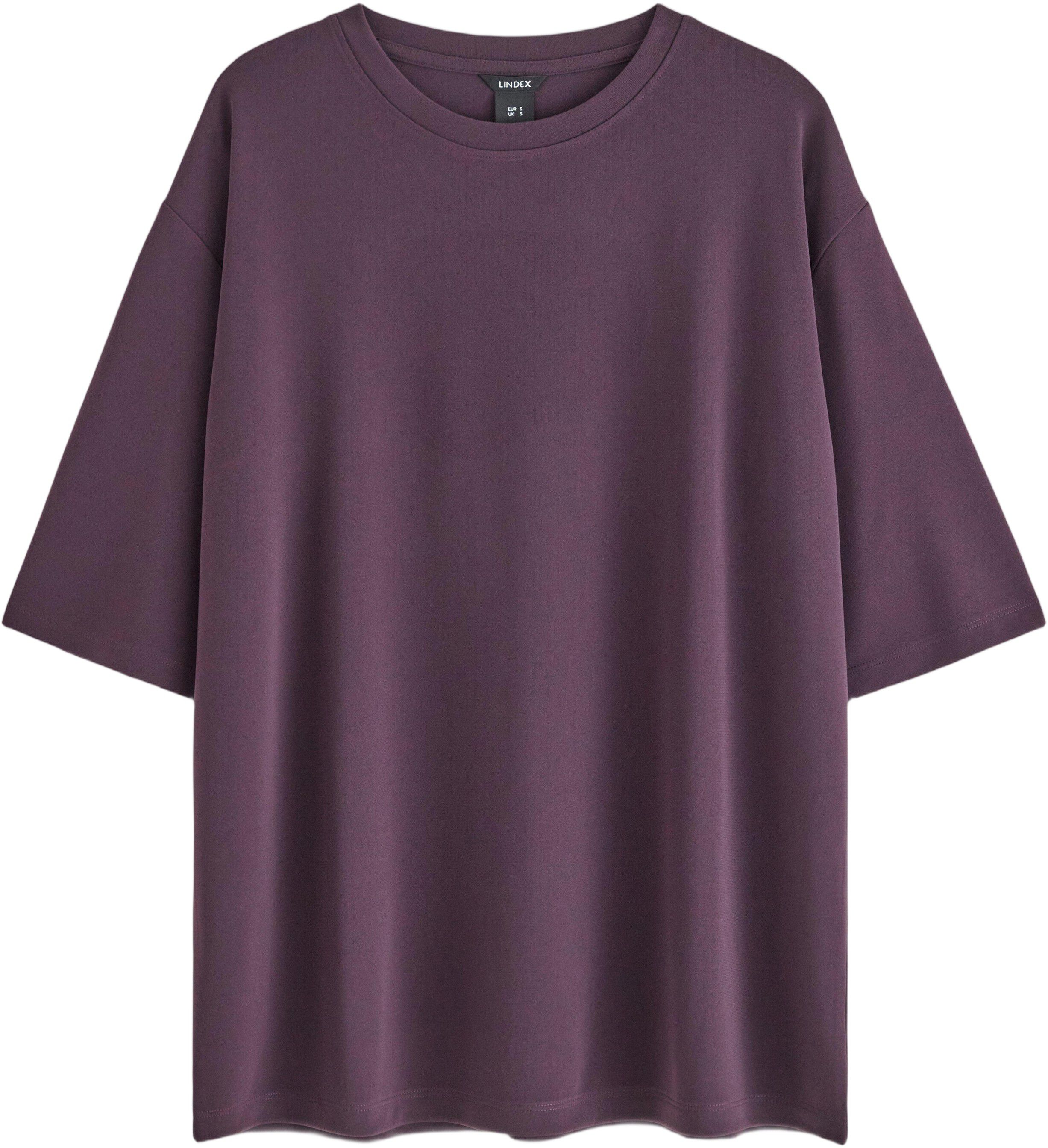 Stils&auml;ker oversized topp med korta