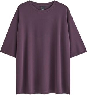 Stilsäker oversized topp med korta