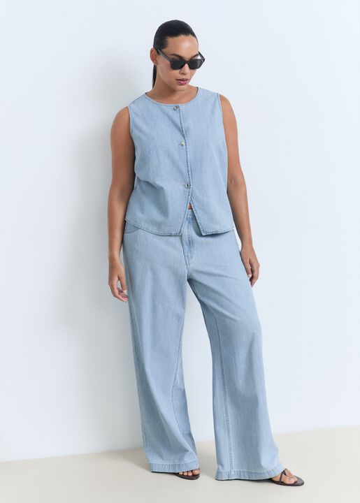 Buttoned denim gilet