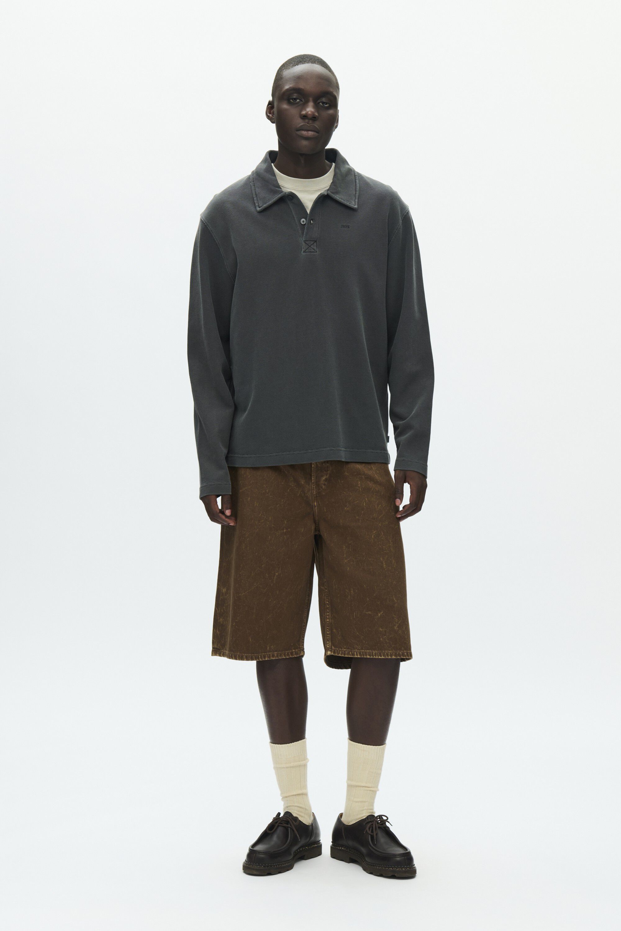 WWType 16 jorts 25377