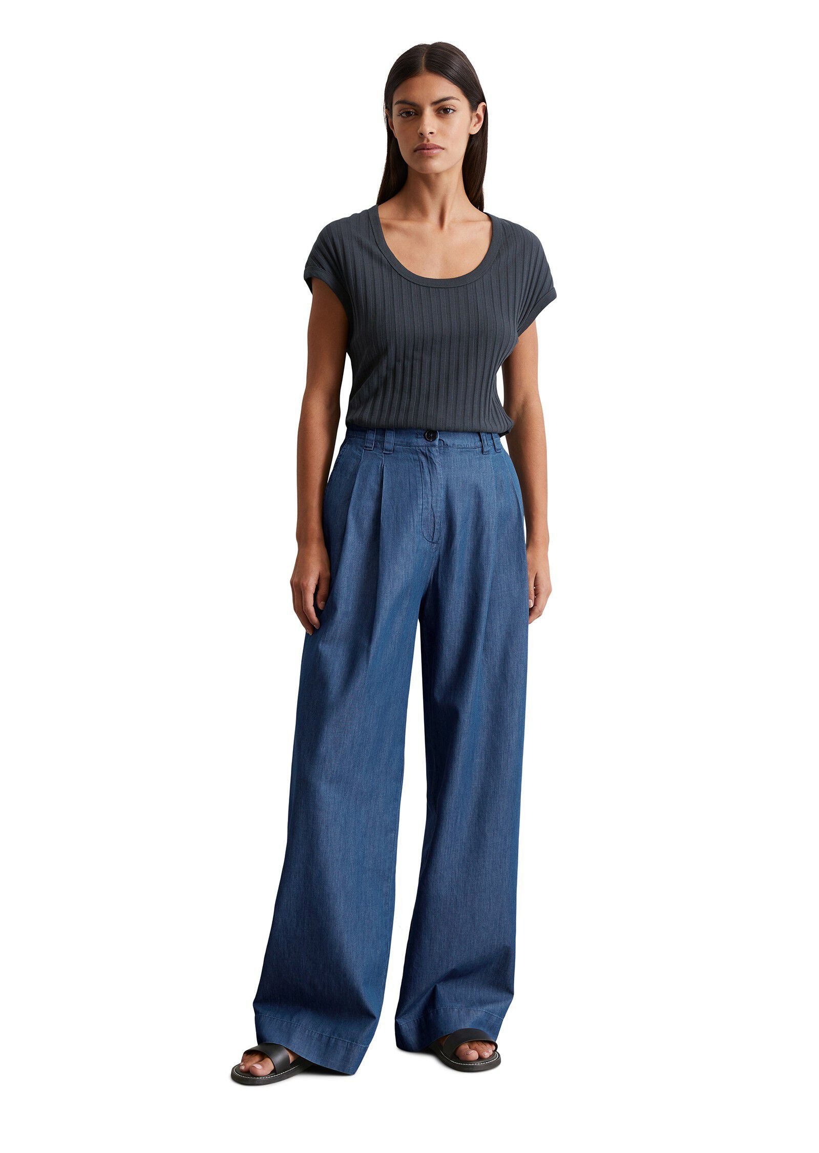 T-shirt, short sleeve