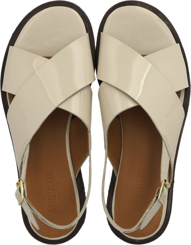 Klassisk krydssandal