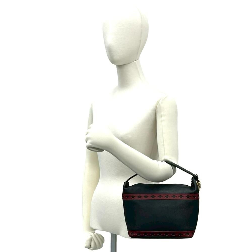 Yves Saint Laurent Handbag