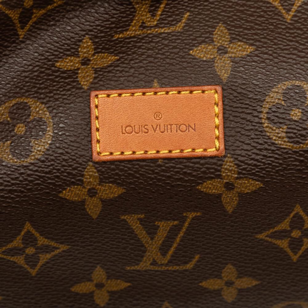 Louis Vuitton Saumur