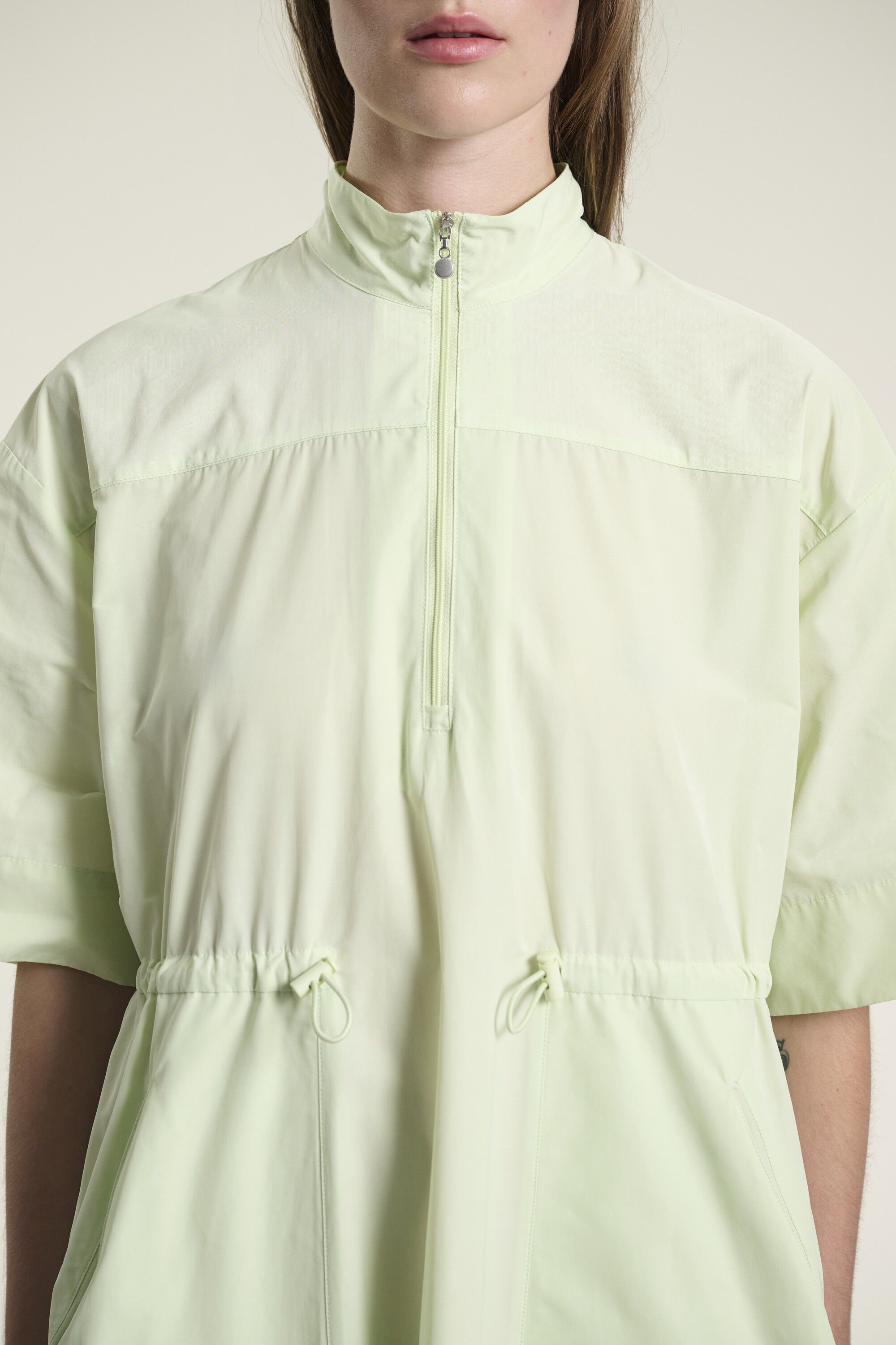 Fukkura kjole med lynl&aring;s