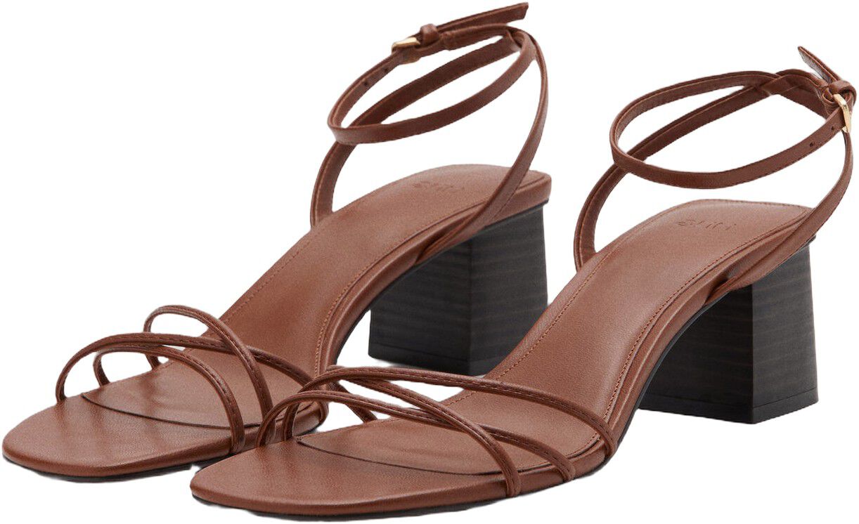 Heeled sandals with straps