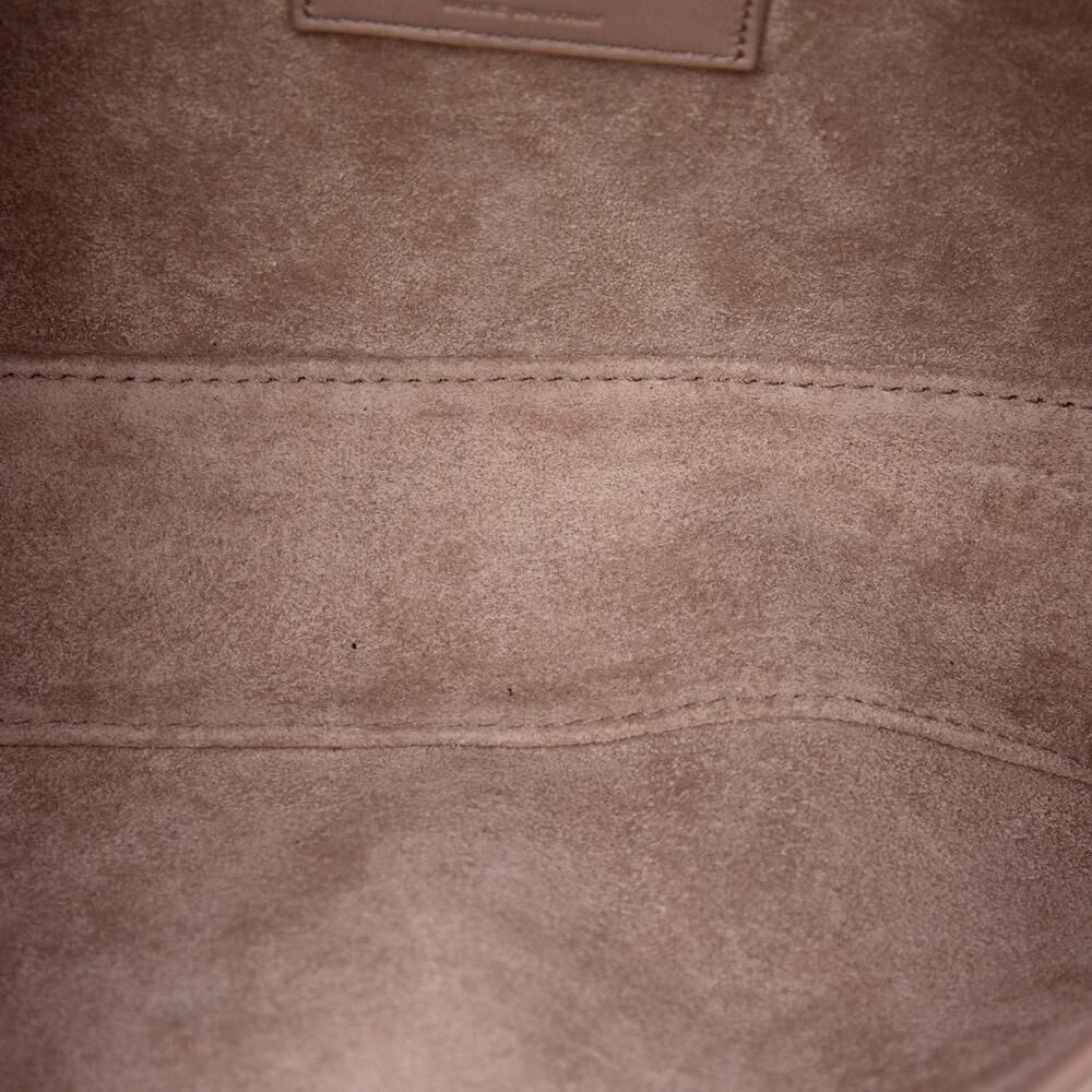 Yves Saint Laurent Shoulder Bag