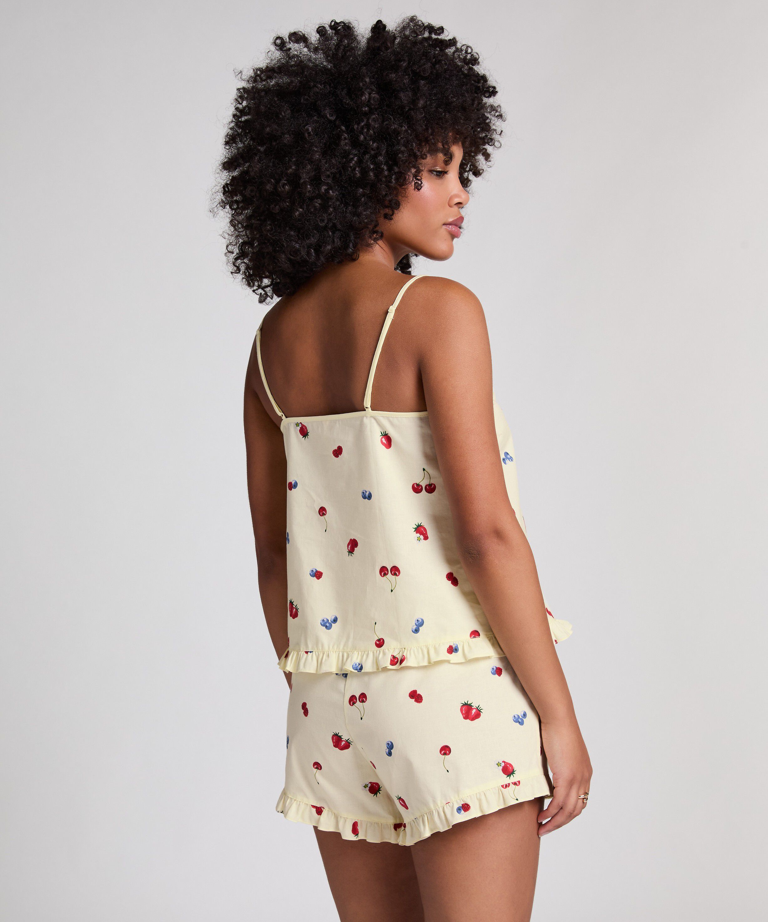 SHORT WOVEN RUFFLE FRUIT