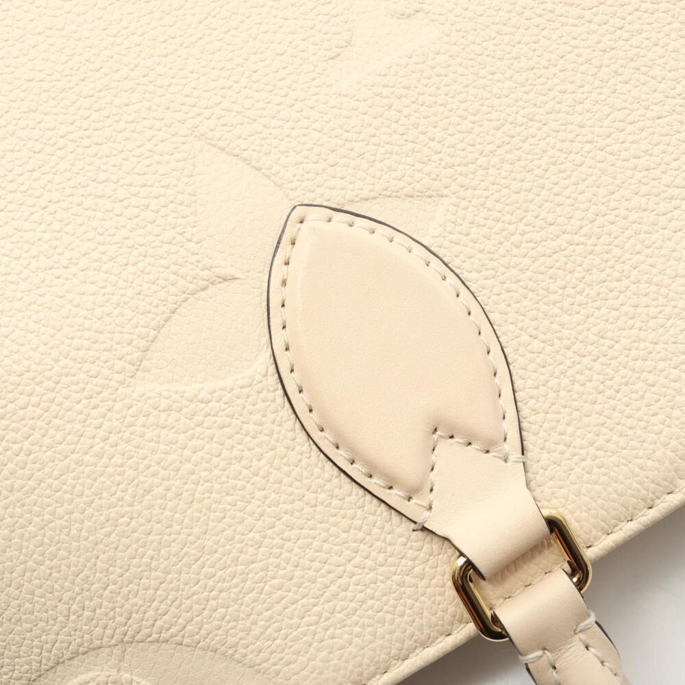 Louis Vuitton Gobelins