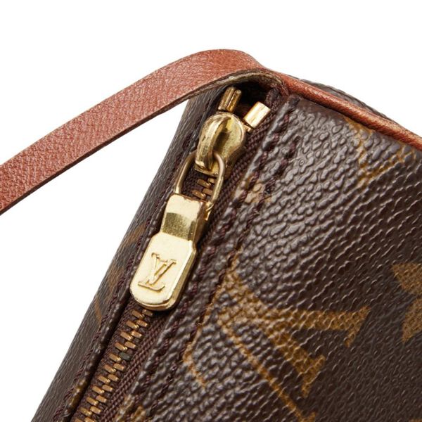 Louis Vuitton Papillon