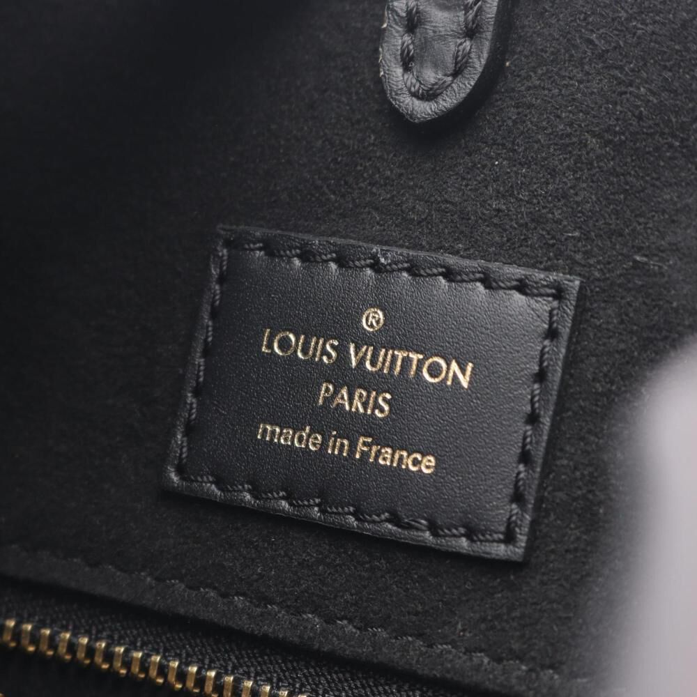Louis Vuitton Tote