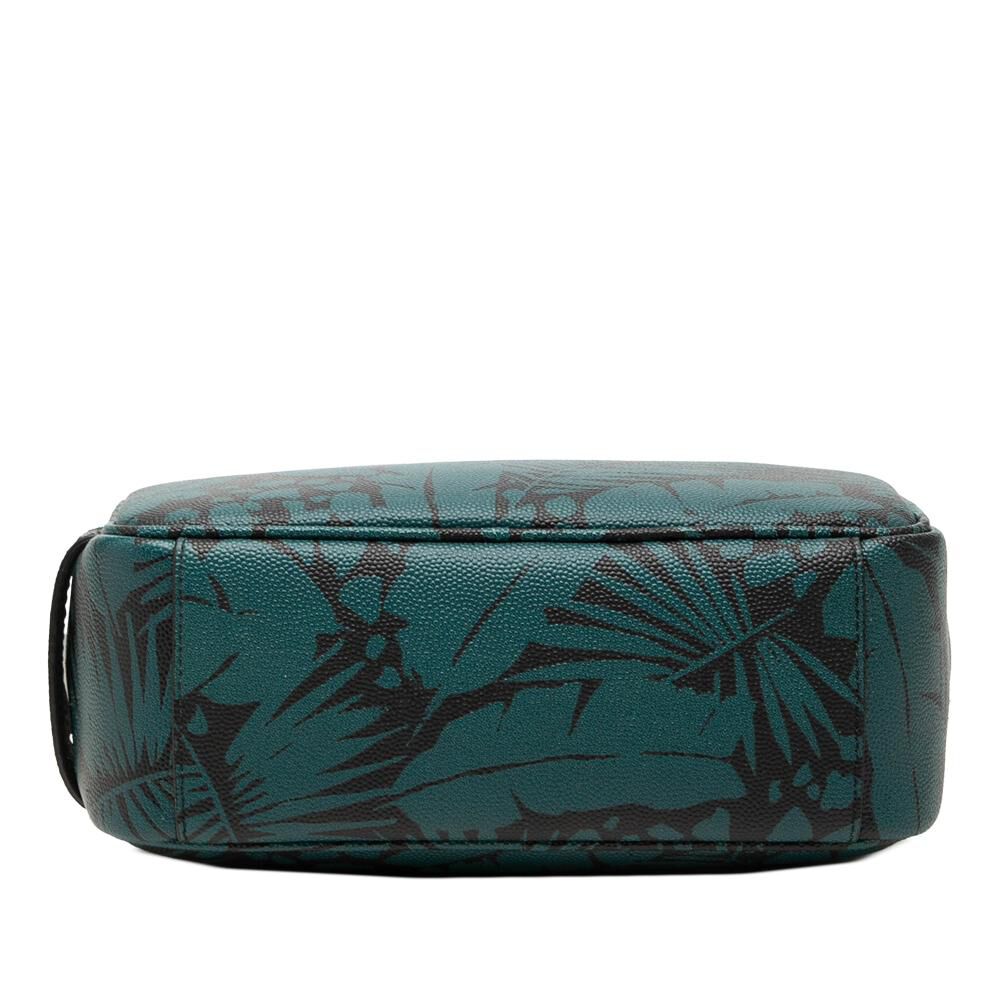 Yves Saint Laurent Pouch
