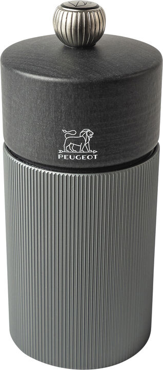 "Pepperkvern Line 12 cm Grafit Aluminium/Bøk"