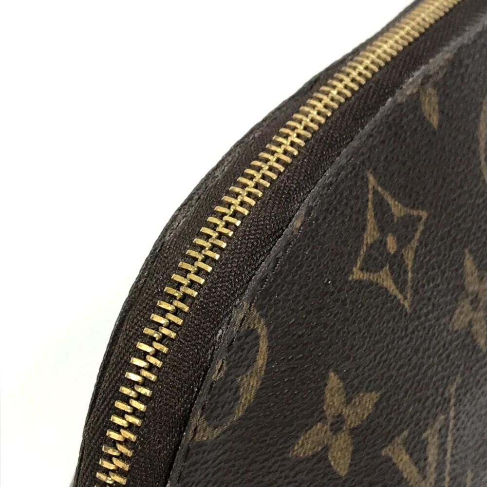 Louis Vuitton Pouch