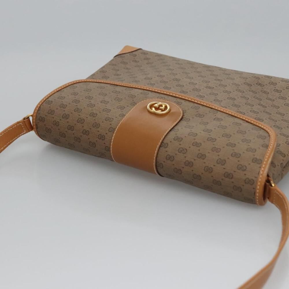 Gucci Shoulder Bag