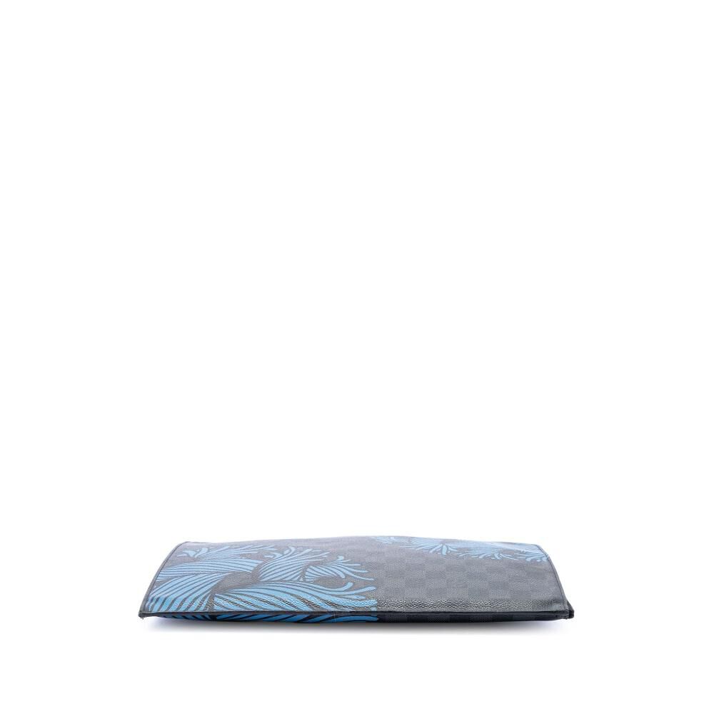 Louis Vuitton Clutch