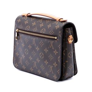 Louis Vuitton Pochette M&eacute;tis