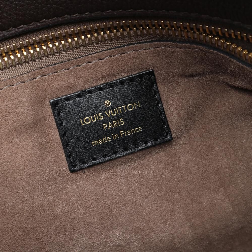 Louis Vuitton Tote