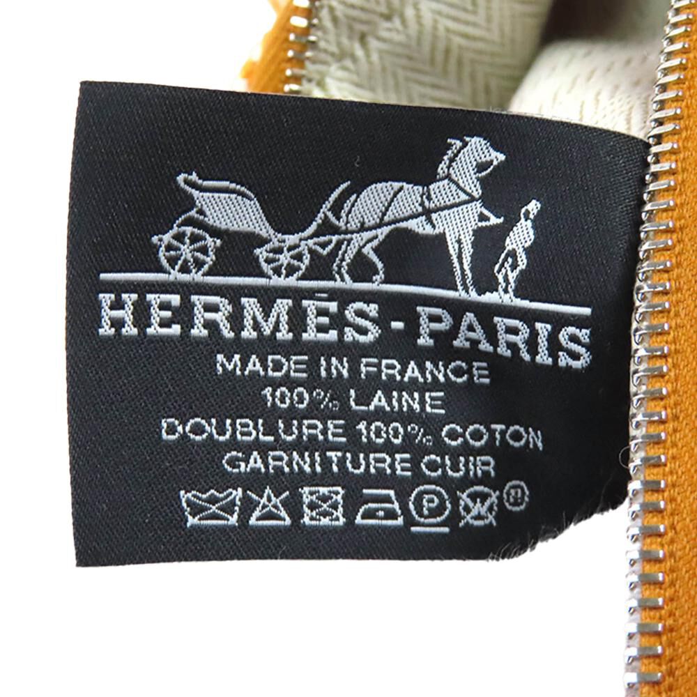 Herm&egrave;s Pouch