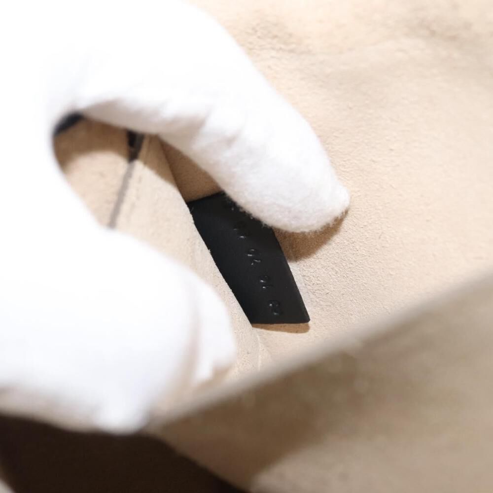 Chlo&eacute; Shoulder Bag