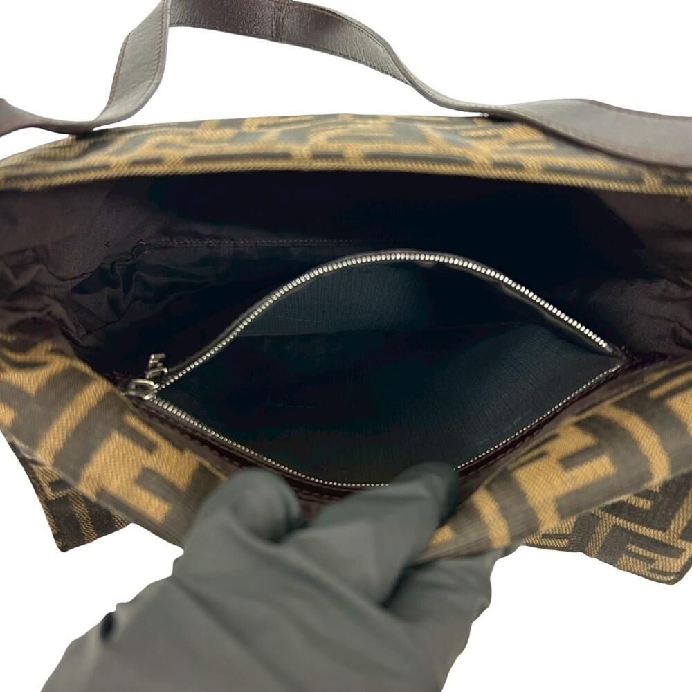 Fendi Baguette Mamma