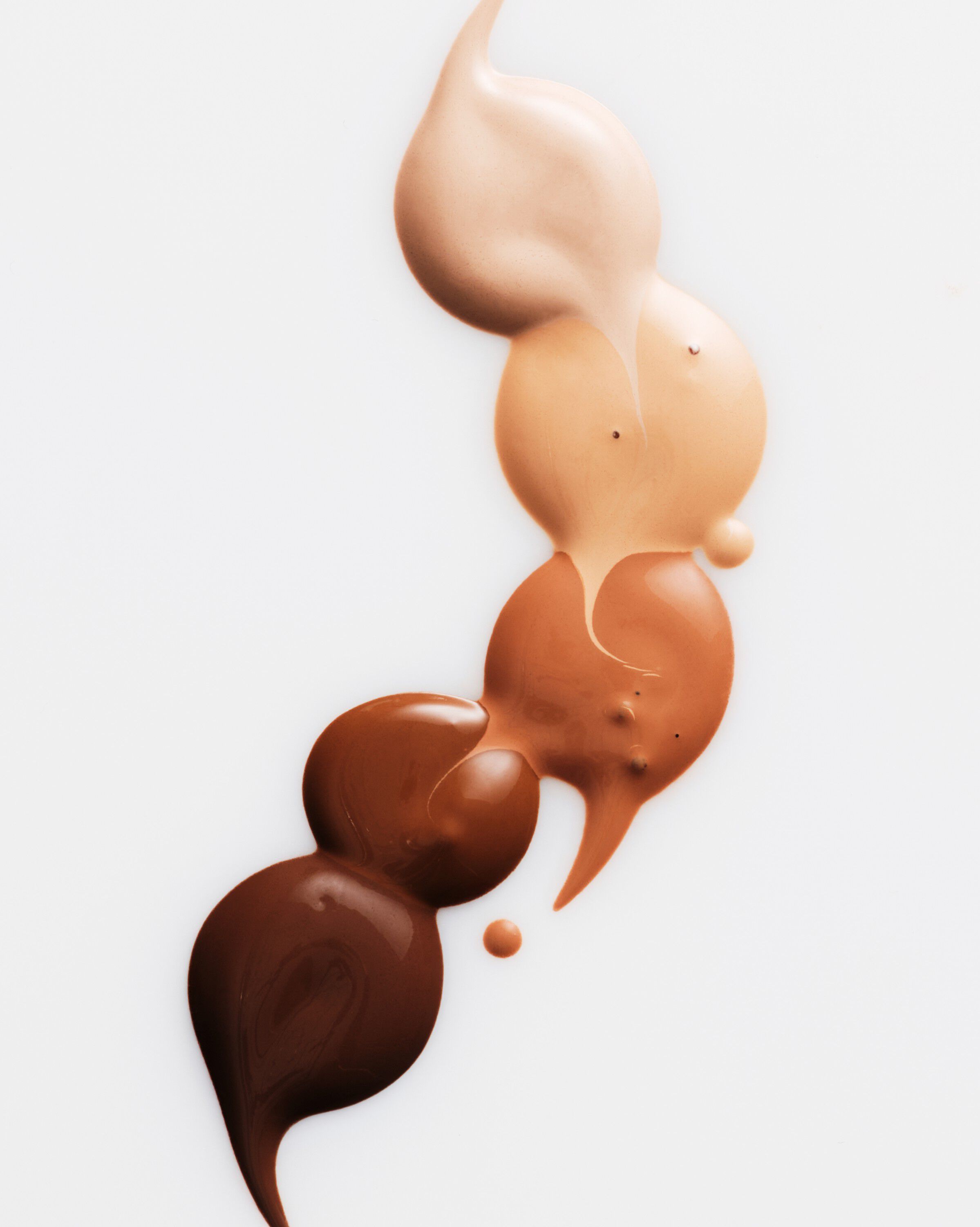 Second Skin Serum Foundation Walnut