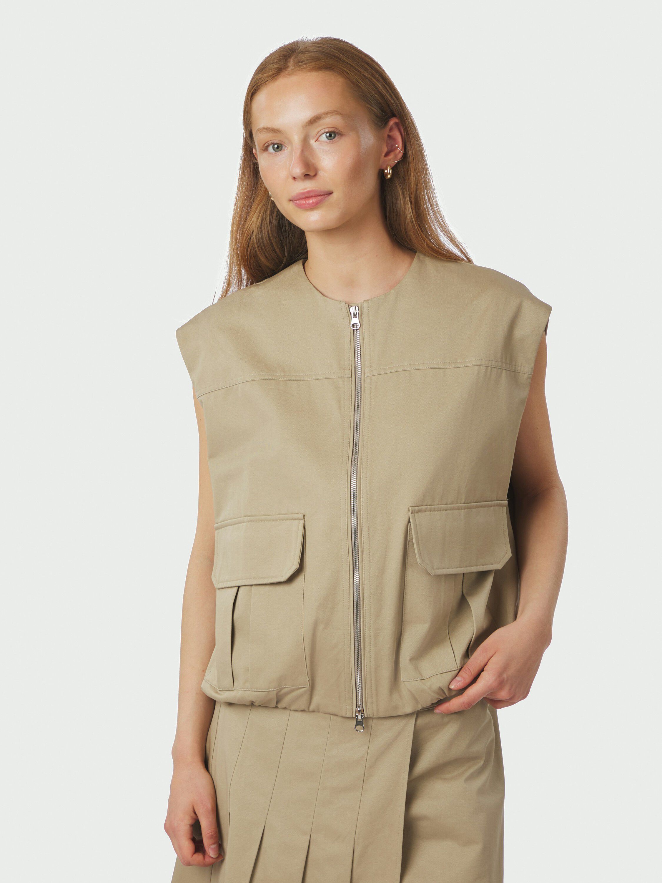 Flo Balloon Twill Vest
