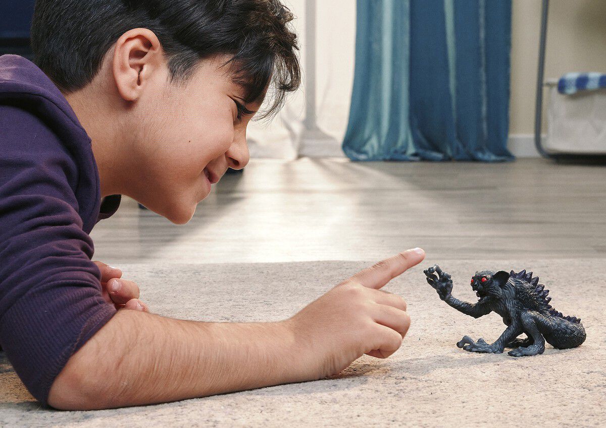 Schleich Shadow Lemur
