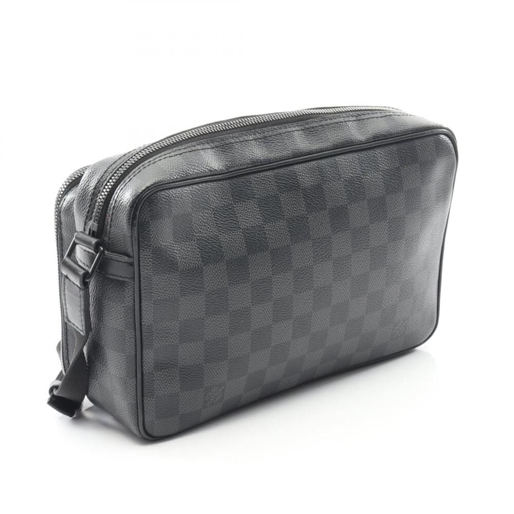 Louis Vuitton Messenger