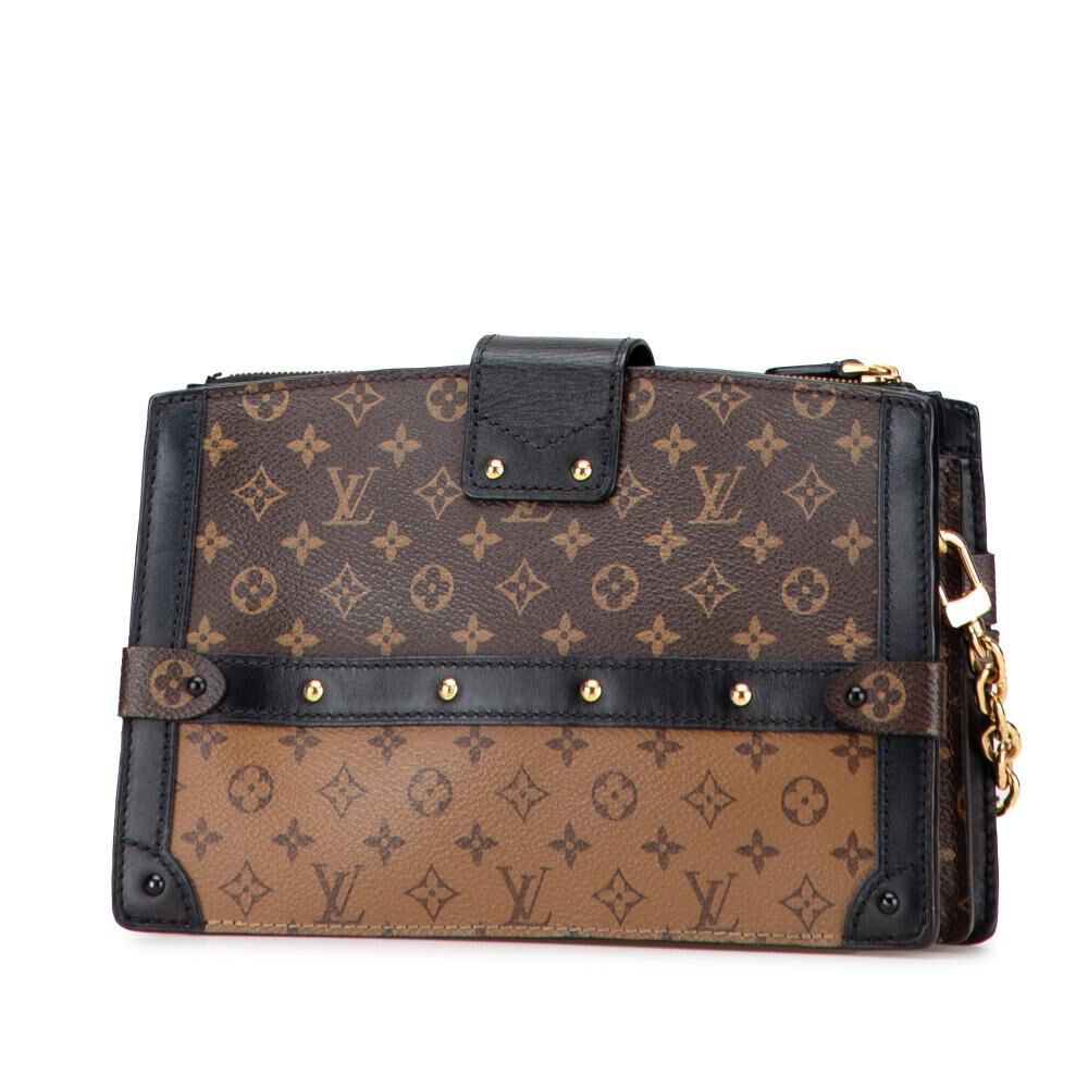 Louis Vuitton Shoulder Bags