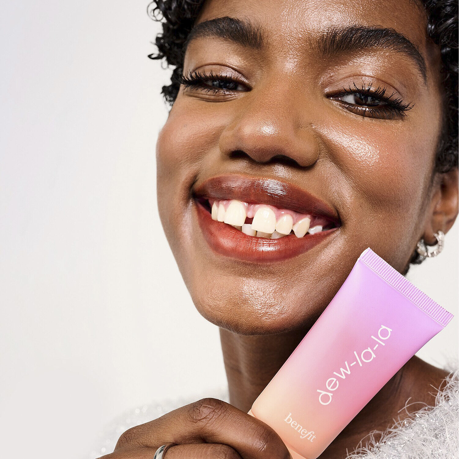 Dew-la-la Liquid Glow Highlighter