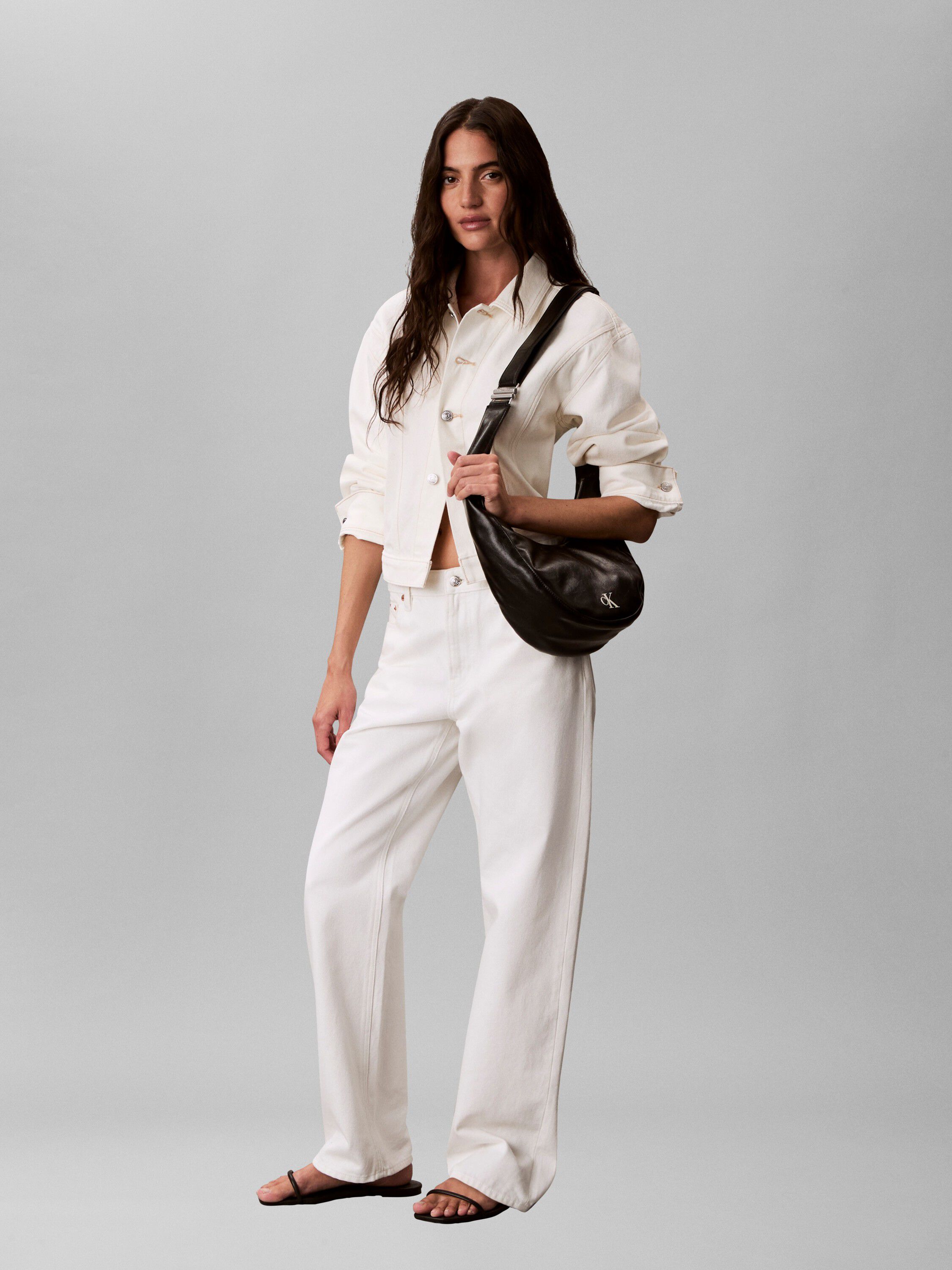 BUCKLE CONVERTIBLE SMALL HOBO