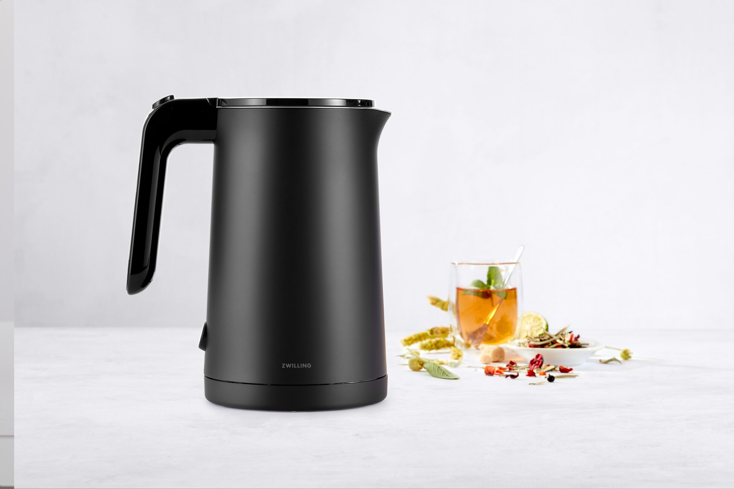 Enfinigy Elektrisk vattenkittel, 1 l, Svart