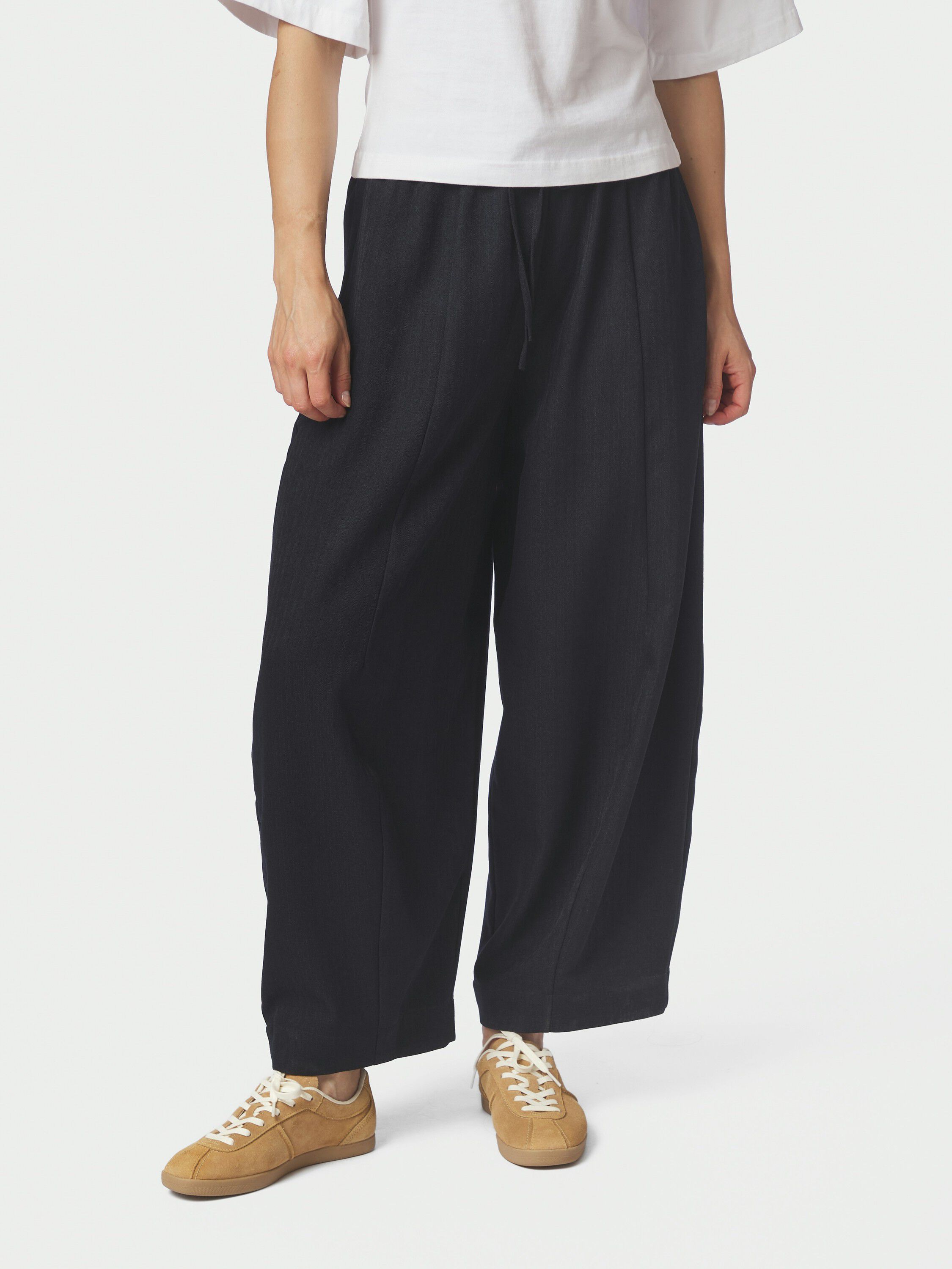Eveline Pinstripe Pants